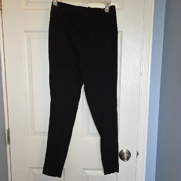 Chic Black Pants with Silver Accents - Picture 2 of 4